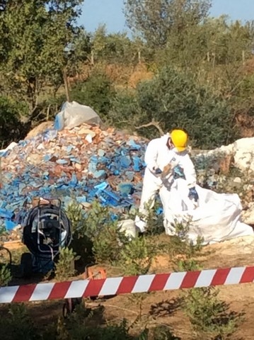 Bonifica discarica abusiva con amianto - Rimozione materiali contenenti amianto